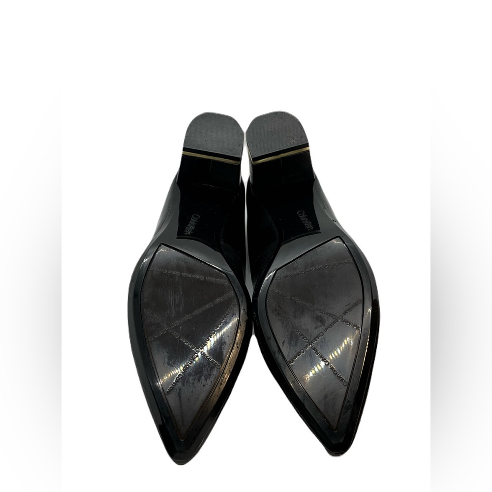 Basic Black Calvin Klein Pumps with Insole Signature and Gold Toned Plating. - Picture 5 of 10